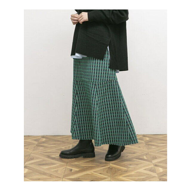 UR Lab.(アーバンリサーチラボ)の【GREEN】モールチェックマーメイドスカート レディースのスカート(ロングスカート)の商品写真