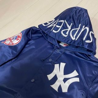 Supreme - 送料込み Sサイズ Supreme NY ヤンキース サテン コーチ