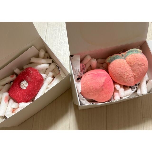 LUSH(ラッシュ)のLUSH バスボム6点セット 人気入浴剤3点➕夏の一服 コスメ/美容のボディケア(入浴剤/バスソルト)の商品写真