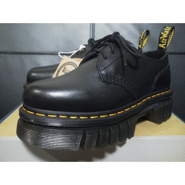 Dr.Martens(ドクターマーチン)の【極美品】Dr.Martens AUDRICK UK4 黒 厚底 3ホール レディースの靴/シューズ(ローファー/革靴)の商品写真