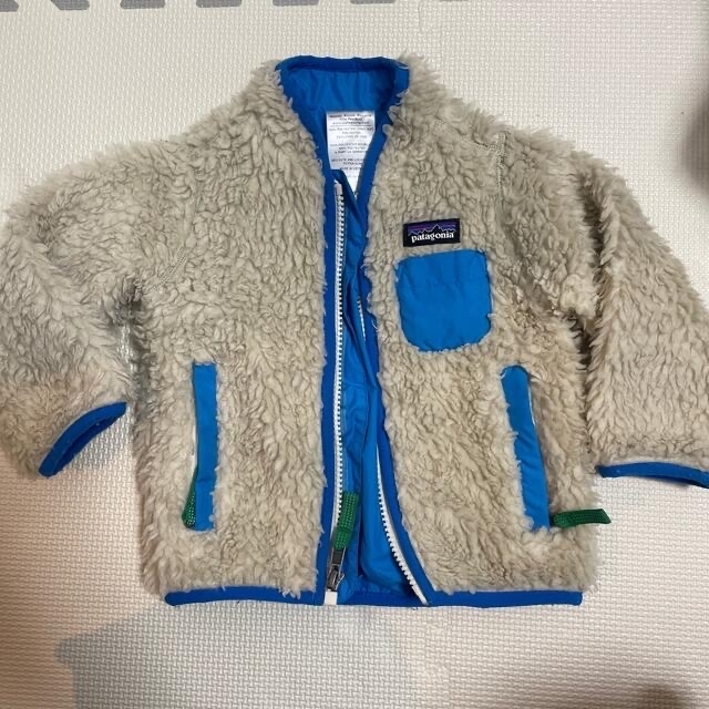 patagonia(パタゴニア)のパタゴニア  アウター 12Ｍ キッズ/ベビー/マタニティのベビー服(~85cm)(ジャケット/コート)の商品写真