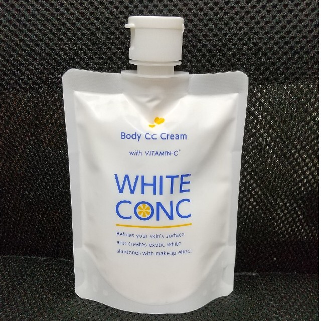 WHITE CONC(ホワイトコンク)のamiii様   WHITE CONC コスメ/美容のベースメイク/化粧品(CCクリーム)の商品写真