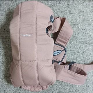 ベビービョルン(BABYBJORN)のベビーキャリアMINI抱っこ紐(抱っこひも/おんぶひも)