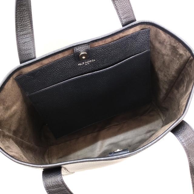 PELLE MORBIDA(ペッレ モルビダ)のペッレモルビダ トートバッグ - ネイビー レディースのバッグ(トートバッグ)の商品写真