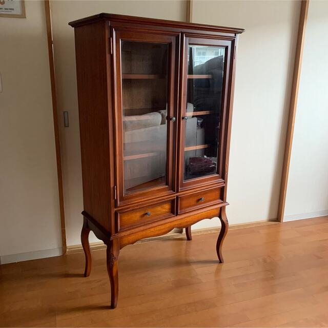 シルバー/レッド 飛騨家具 キツツキ 飾り棚 アンティーク キャビネット