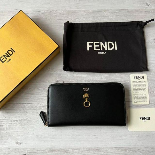 熱販売 FENDI バイザウェイ ラウンドファスナー 長財布 箱付き ...