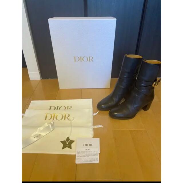 Christian Dior(クリスチャンディオール)の専用クリスチャンディオール ブーツ2 レディースの靴/シューズ(ブーツ)の商品写真