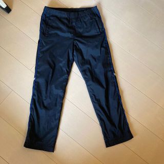 ユニクロ(UNIQLO)のユニクロ　ブラック　パンツ　　125-135(パンツ/スパッツ)