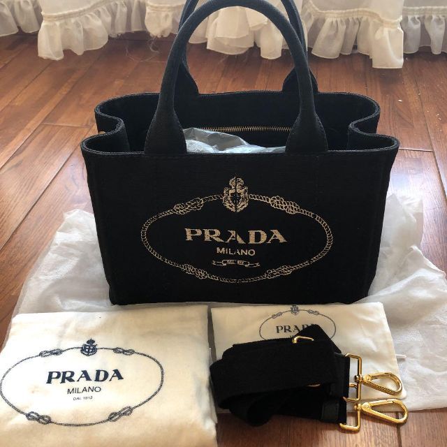 特別送料無料！】 PRADA 超美品 PRADAカナパ 28センチギャランティ ...