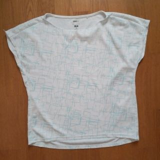 ユニクロ(UNIQLO)のジムTシャツ ホワイト×ブルー(Tシャツ(半袖/袖なし))