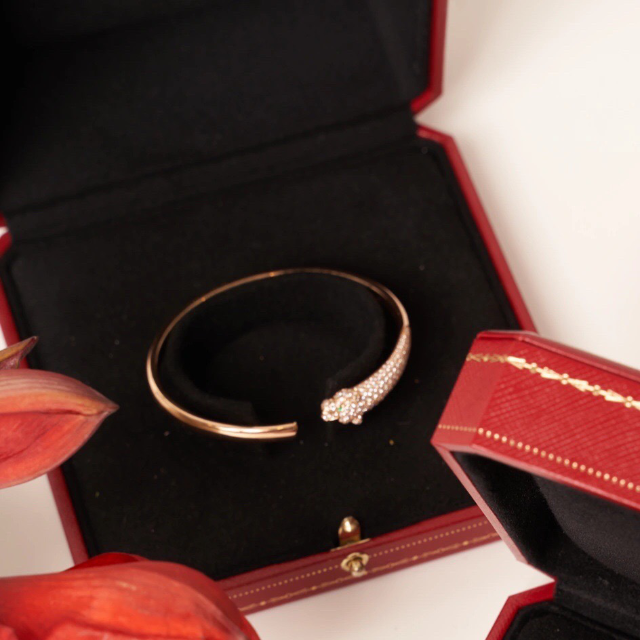 美品 Cartier ブレスレット - coastalcareeracademy.com