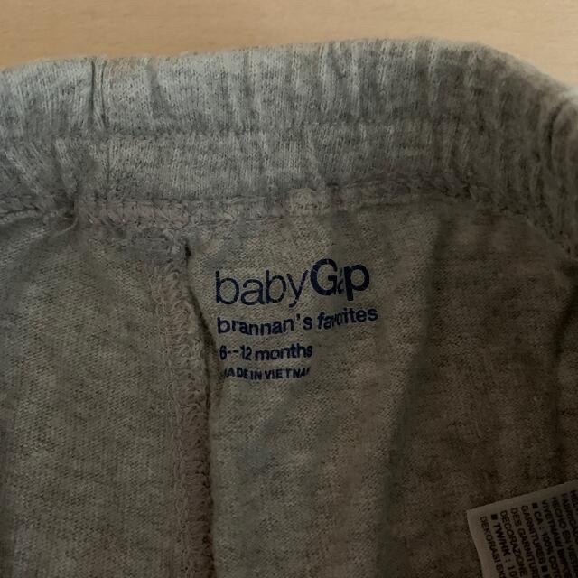 babyGAP(ベビーギャップ)のbabyGAP ギャップ　80cm  パンツ　ベビーギャップ キッズ/ベビー/マタニティのベビー服(~85cm)(パンツ)の商品写真