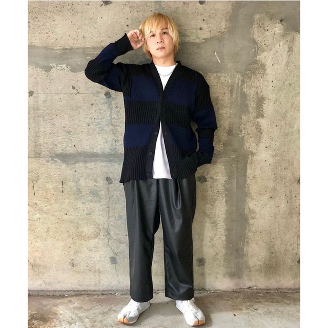 CFCL vol.1カーディガン 黒×ネイビー サイズ5の通販 by GL|ラクマ CFCL vol.1カーディガン 黒×ネイビー サイズ5の通販 by GL|ラクマ