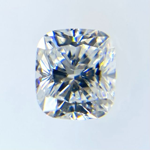 Dカラー IF クッションカット！DIAMOND！0.338ct/RT1577