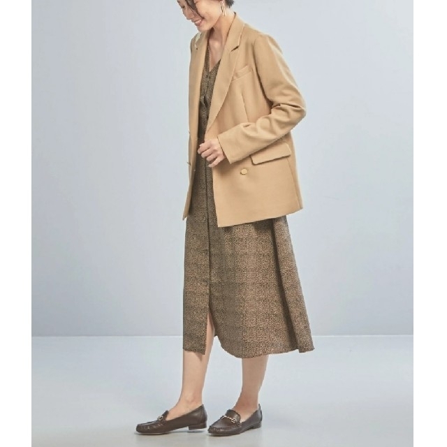 UNITED ARROWS green label relaxing(ユナイテッドアローズグリーンレーベルリラクシング)の1度のみ美品 クリーニング済み アローズ ブレザー ジャケット 金ボタン M レディースのジャケット/アウター(テーラードジャケット)の商品写真