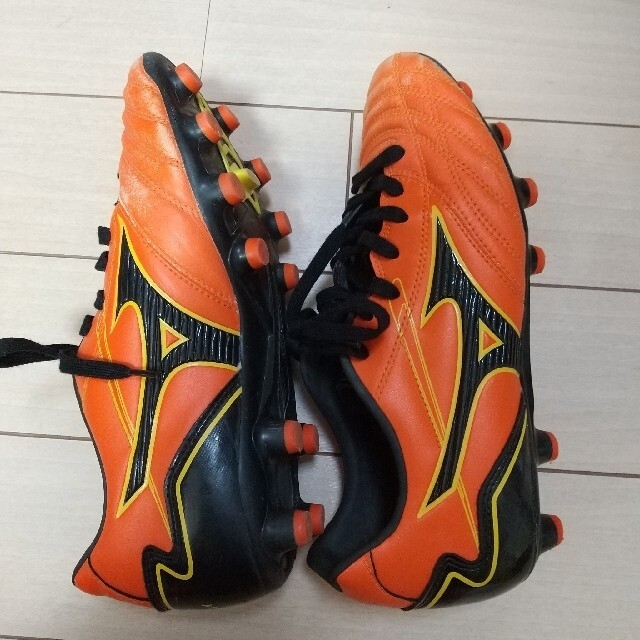 MIZUNO(ミズノ)のミズノ　スパイク　ESTRELA　NEO　EL　26cm スポーツ/アウトドアのサッカー/フットサル(シューズ)の商品写真