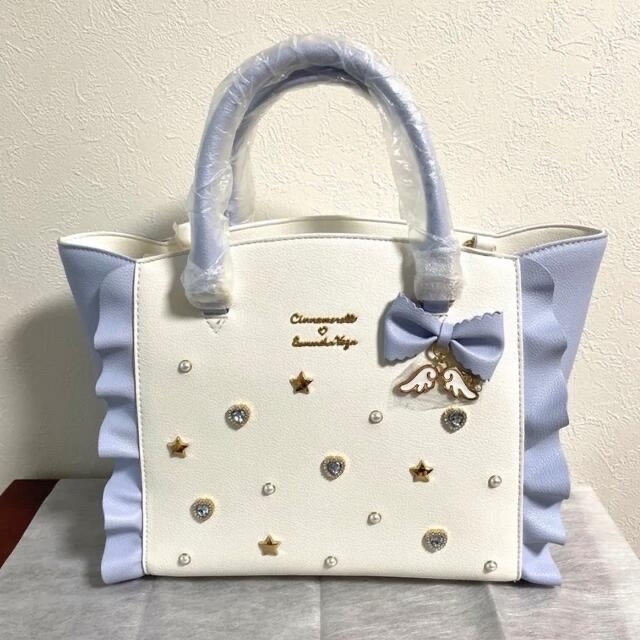 入手困難!!【シナモロール コレクション】ビジューフラッター - atvi 安い大人気 完売!サマンサベガ【クロミコレクション】ビジューフラッター ハンドバッグ