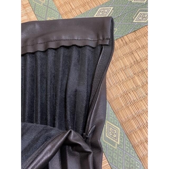ZARA(ザラ)の✩.*˚SALE✩.*˚ZARA フェイクレザーレースプリーツスカート レディースのスカート(ロングスカート)の商品写真