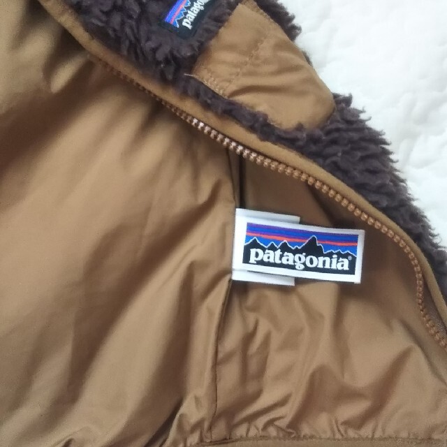 patagonia(パタゴニア)のらぶらぶらぶらどーる様専用★Patagonia 12M ベビー ベスト キッズ/ベビー/マタニティのベビー服(~85cm)(ジャケット/コート)の商品写真