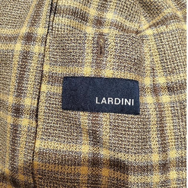 LARDINI(ラルディーニ)のセール　LARDINI　テーラードジャケット メンズのジャケット/アウター(テーラードジャケット)の商品写真