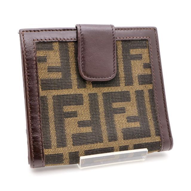 FENDI(フェンディ)の《一点物》FENDI 折財布 ブラウン ズッカ がま口 キャンバス レザー レディースのファッション小物(財布)の商品写真