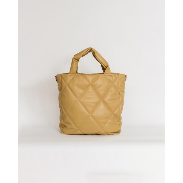 Square Quilting Leather Bag ambergleam | フリマアプリ ラクマ