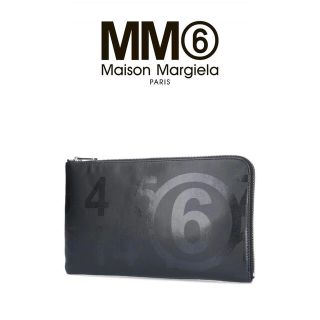 マルタンマルジェラ(Maison Martin Margiela)の新品 MM6 メゾンマルジェラ クラッチバッグ ブラック ナンバーロゴ L字(クラッチバッグ)