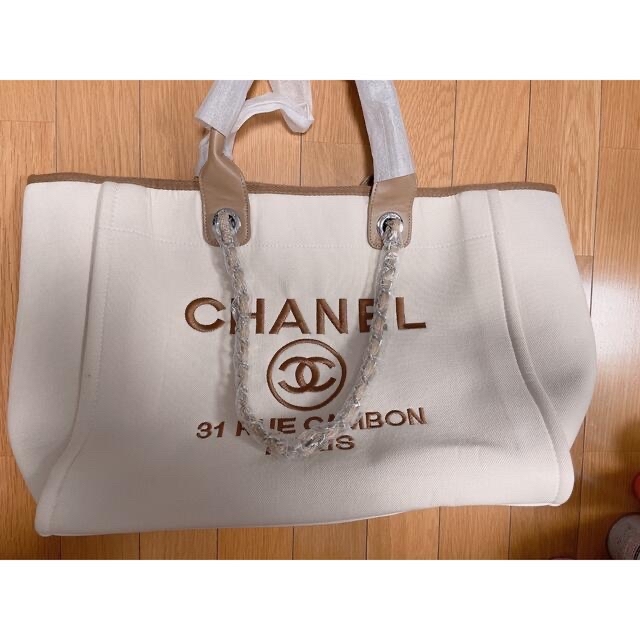 本日のみセールCHANEL シャネル  キャビアスキン  トートバッグ