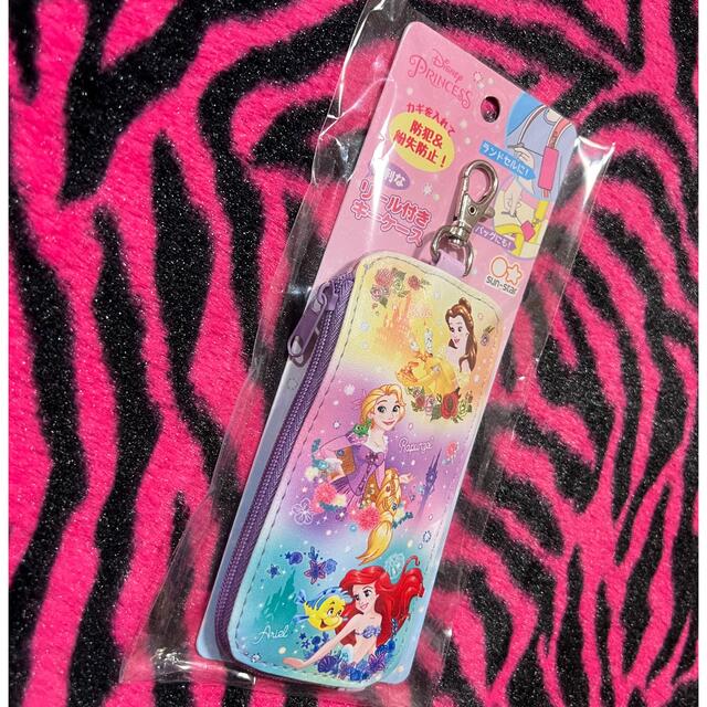 Disney(ディズニー)のディズニープリンセス♡リール付きキーケース♡ レディースのファッション小物(キーケース)の商品写真