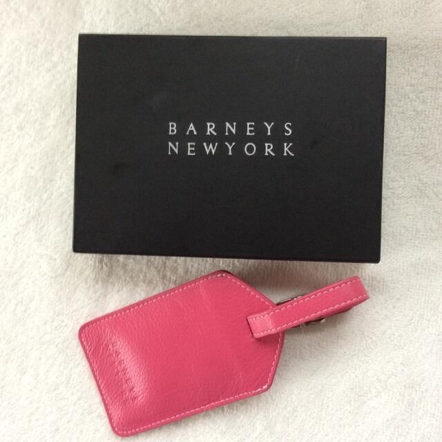 BARNEYS NEW YORK(バーニーズニューヨーク)のバーニーズニューヨーク　新品　ネームタグ レディースのレディース その他(その他)の商品写真