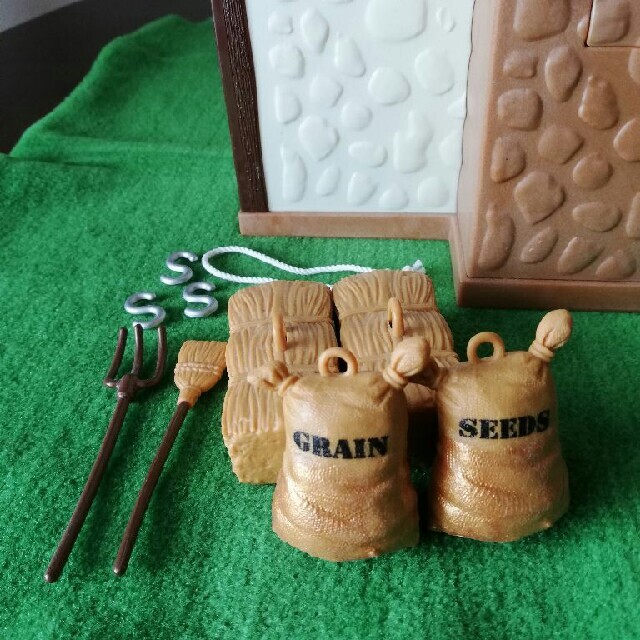 シルバニア ハイフィールズファーム バーン 馬小屋 ひつじ