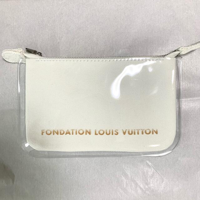 LOUIS VUITTON(ルイヴィトン)のフォンダシオン ルイヴィトン ポーチ キャンバス ホワイト ルイヴィトン美術館 レディースのファッション小物(ポーチ)の商品写真