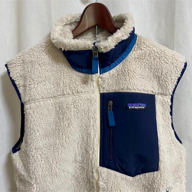 patagonia(パタゴニア)のパタゴニア正規品！新品紙タグ付き★メンズクラシックレトロXベストフリースボア メンズのトップス(ベスト)の商品写真