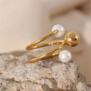 アメリヴィンテージ(Ameri VINTAGE)のTriple pearl ring No.953(リング(指輪))