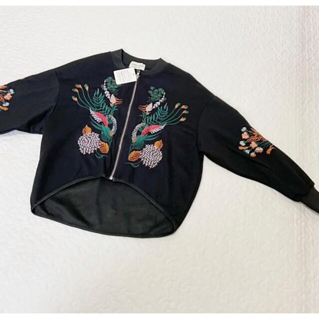 韓国ファッション　刺繍　羽織り　レディース レディースのジャケット/アウター(その他)の商品写真