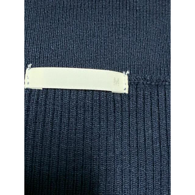 GU(ジーユー)の⭐︎GU ジーユー　リブ襟付きセーター　紺色 レディースのトップス(ニット/セーター)の商品写真