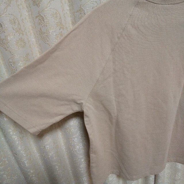 H&M(エイチアンドエム)のＨ＆M　オーバーサイズフィット　ベージュ メンズのトップス(Tシャツ/カットソー(半袖/袖なし))の商品写真
