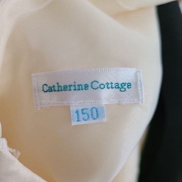 Catherine Cottage(キャサリンコテージ)のほぼ新品　ドレス　発表会　ハロウィン　冠婚葬祭　オフホワイト キッズ/ベビー/マタニティのキッズ服女の子用(90cm~)(ドレス/フォーマル)の商品写真