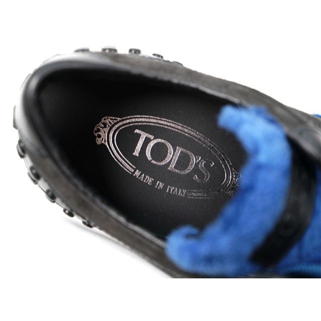 TOD'S(トッズ)の新品8万 TOD'Sトッズ ALLDOTS MONTONEムートン仕様スニーカー メンズの靴/シューズ(スニーカー)の商品写真