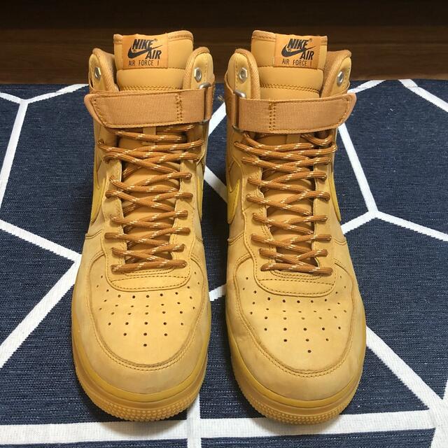 NIKE(ナイキ)の美品Nike Air Force 1 High"Flax/Wheat"2019 メンズの靴/シューズ(スニーカー)の商品写真