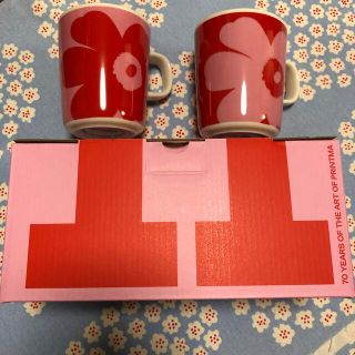 マリメッコ(marimekko)の【新品箱入り】マリメッコ marimekko 70周年 マグ レッド ピンク(グラス/カップ)