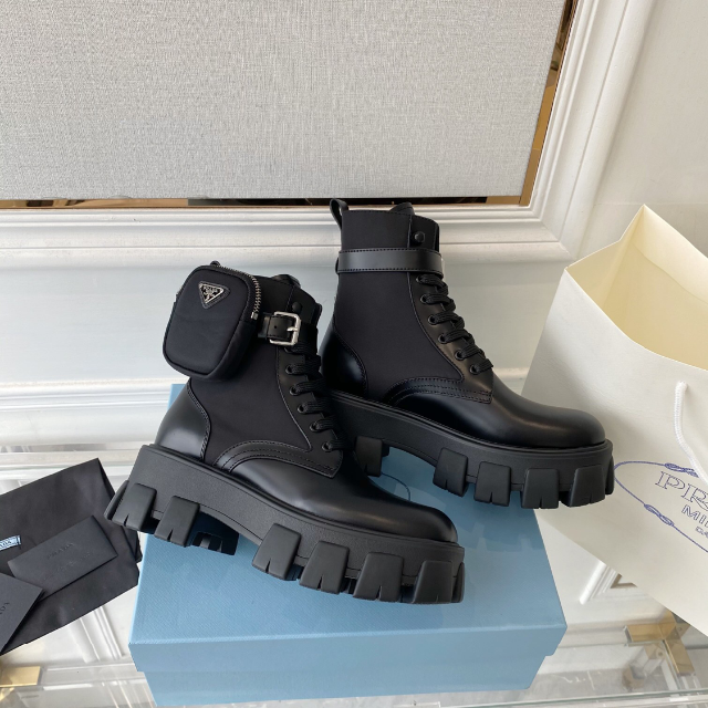PRADA モノリスコンバットブーツ 35 | lacabanenca.es