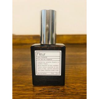 オゥパラディ(AUX PARADIS)のAUX PARADIS フルール オードパルファム(Fleur) 15ml(香水(女性用))