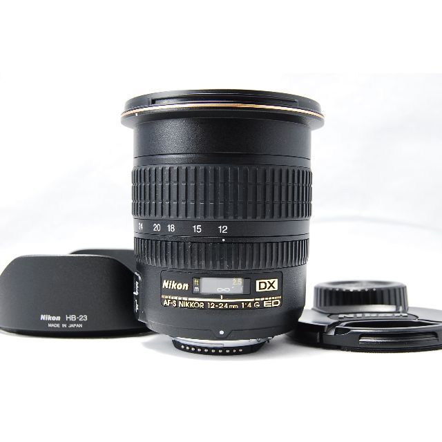 Nikon AF-S 12-24mm F4/Canon EF 40mm F2.8
