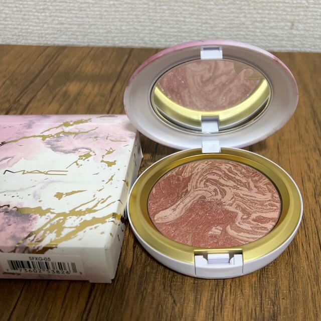 新品★MAC エレクトリック ワンダー イリデサント パウダー