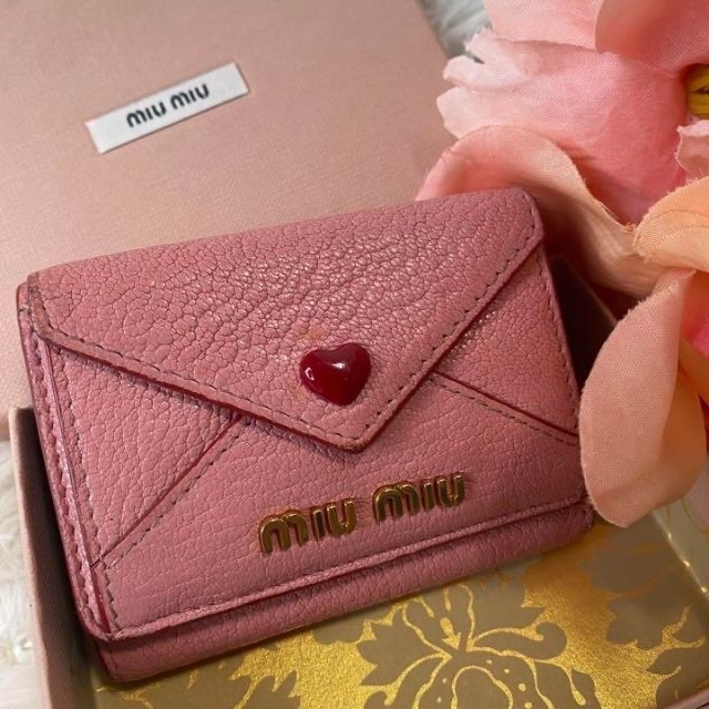 miumiu♡ラブレター財布 箱付き