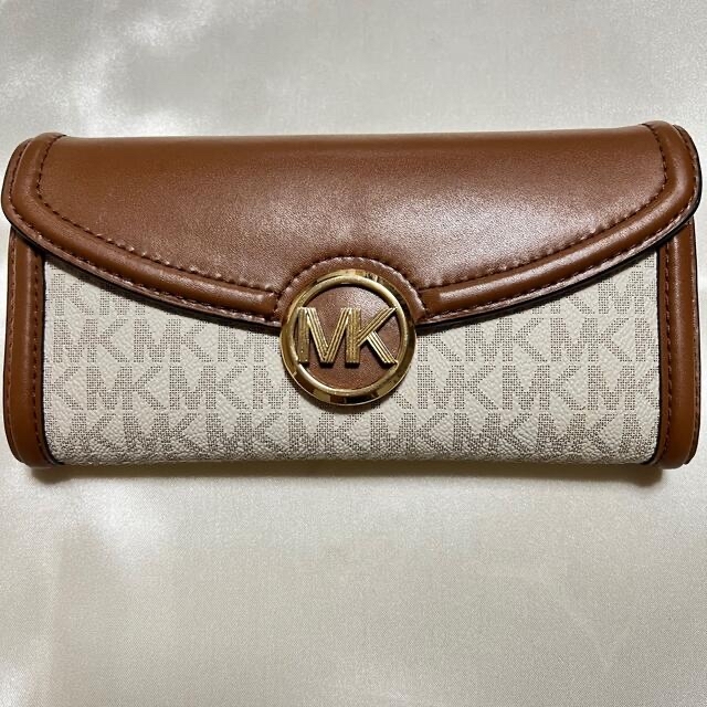 Michael Kors(マイケルコース)のMICHEAL KORS 長財布 MK マイケルコース 値下げ可 レディースのファッション小物(財布)の商品写真
