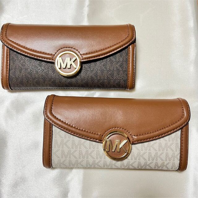 Michael Kors(マイケルコース)のMICHEAL KORS 長財布 MK マイケルコース 値下げ可 レディースのファッション小物(財布)の商品写真