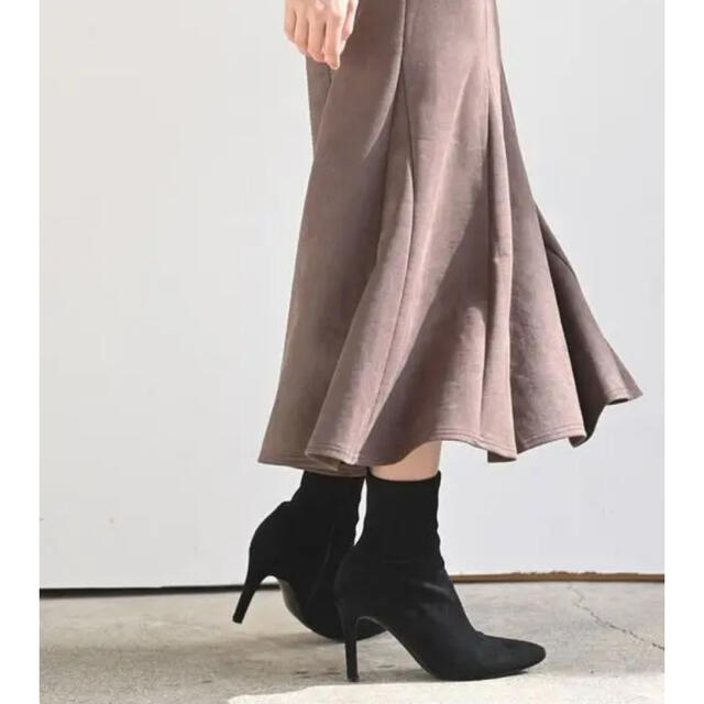rps(アルピーエス)のマーメイドスカート ブラウン スエード フレア 美品 レディースのスカート(ロングスカート)の商品写真