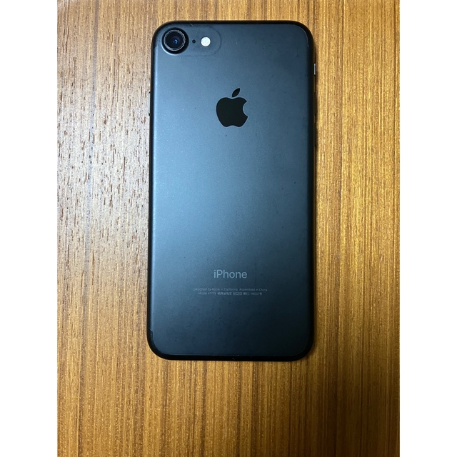 ★美品★simフリー iPhone 7 ブラック 128GB バッテリー100% 5